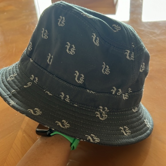 Y2k Volcom bucket hat vintage - Picture 2 of 4